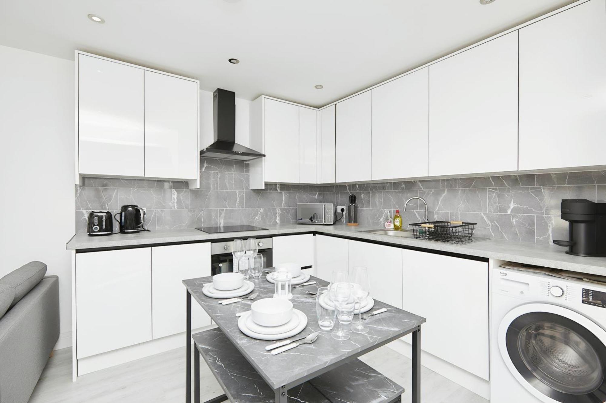 Modern Home In Derby City Centre - Free Gated Parking Exteriör bild