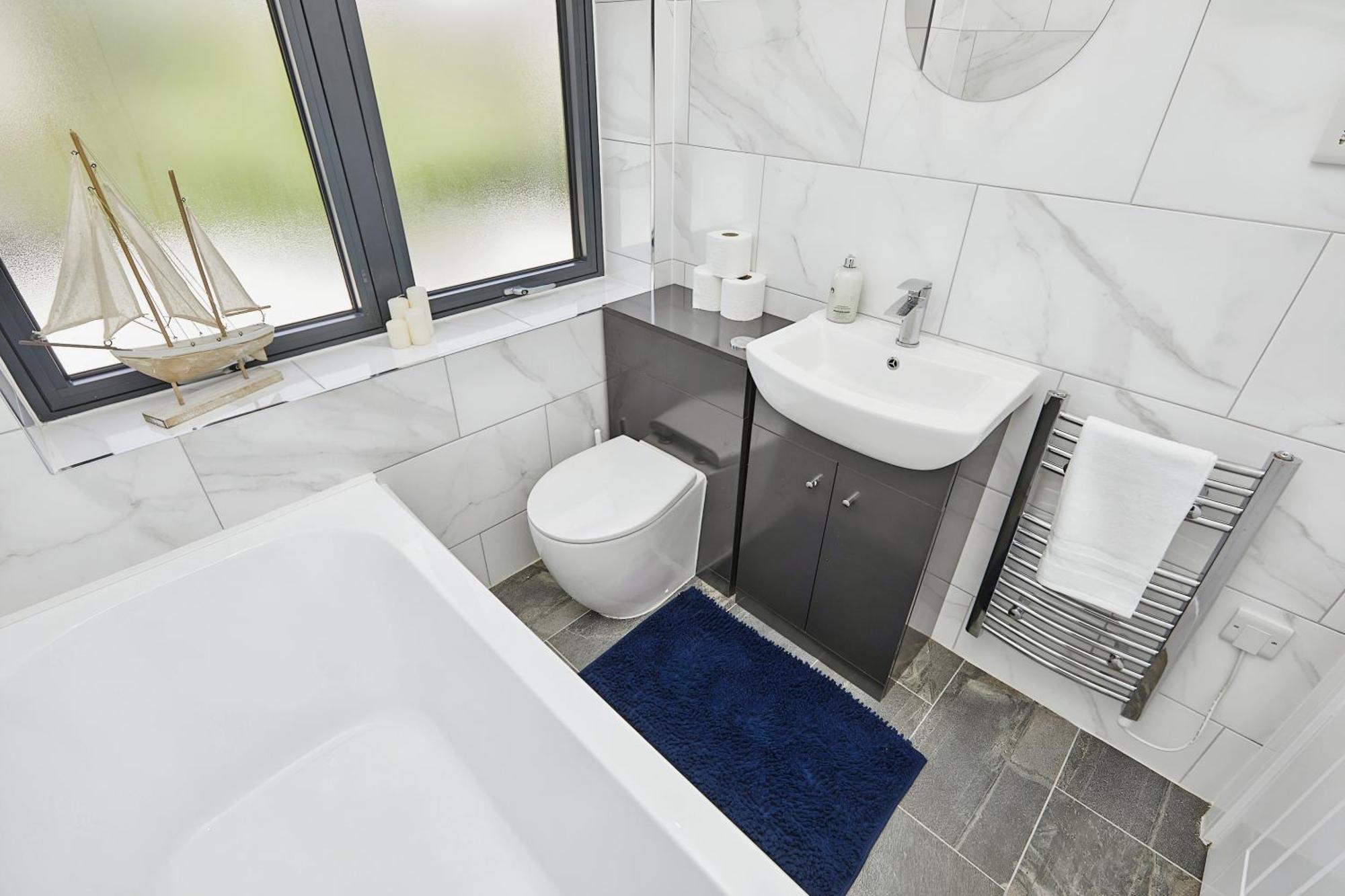 Modern Home In Derby City Centre - Free Gated Parking Exteriör bild